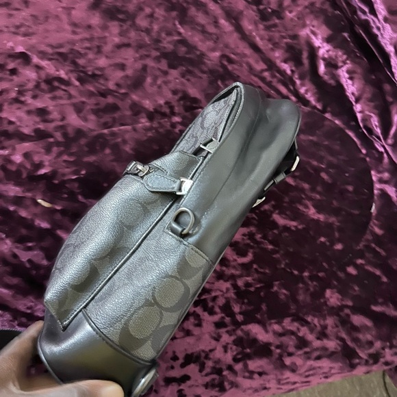 Authentic Coach Bag - Picture 5 of 6